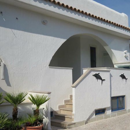 Casa Vacanza Afe A Pochi Passi Dal Mare マッティナータ エクステリア 写真