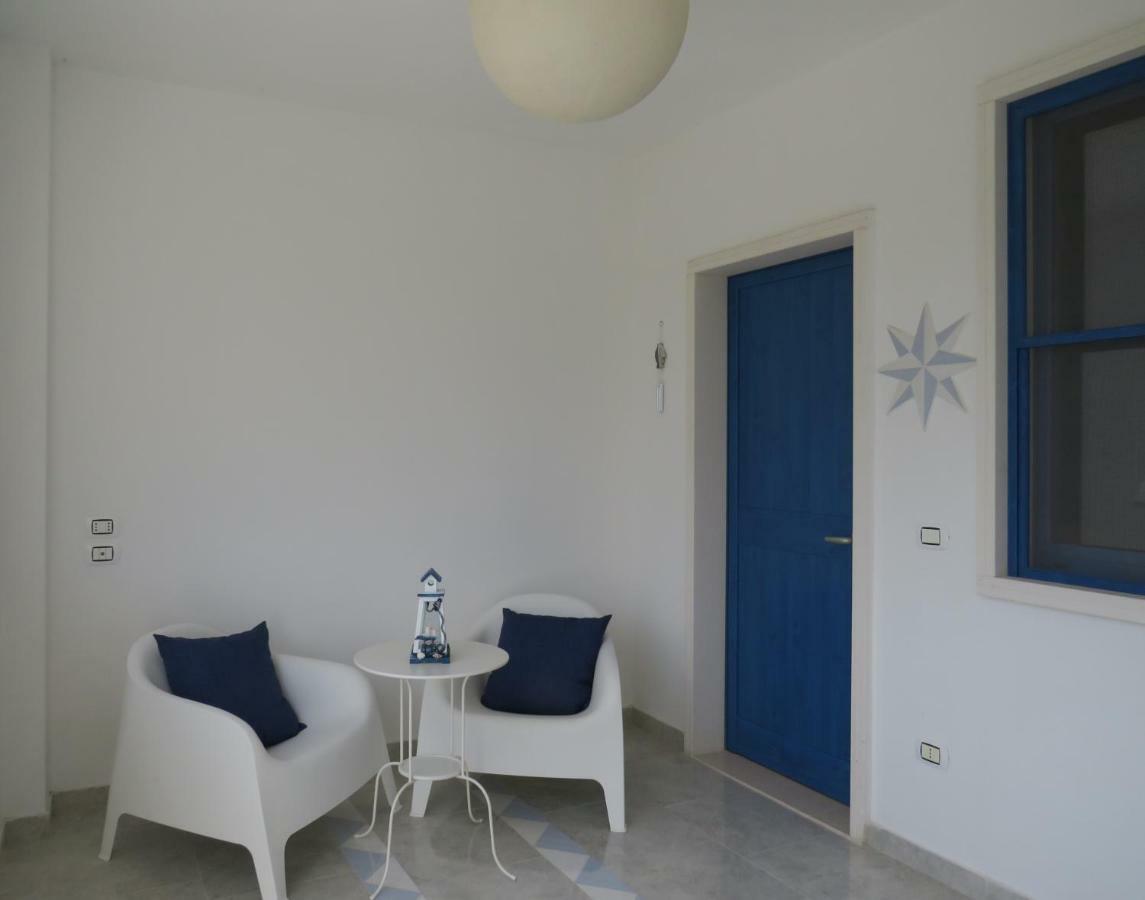 Casa Vacanza Afe A Pochi Passi Dal Mare マッティナータ エクステリア 写真